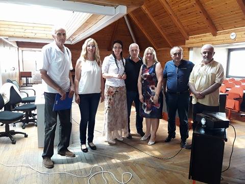 23513352 734392926751341 654350663 n